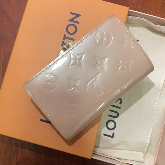 Louis Vuitton Vernis French Purse Wallet - Picture 3 of 9